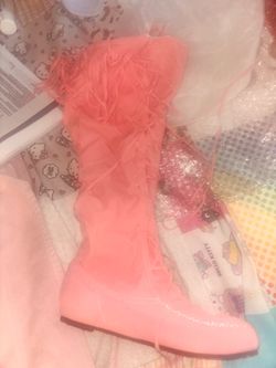 Pink foe “ Suade knee high boots/moccasins