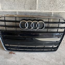 Audi A5 Quattro Grill 