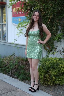 B. Darlin, Green, 5/6