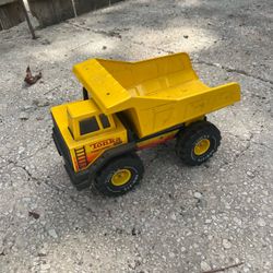 Vintage Mighty Tonka Turbo-Diesel Metal Dump Truck XMB-975