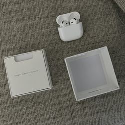 AirPod 4’s