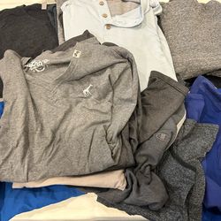 Men’s medium clothing bundle