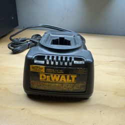 Dewalt Charger 
