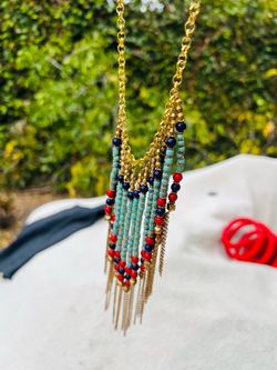 Beautiful Hawaiian necklace