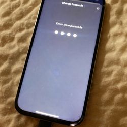 Iphone 15 (LOCKED AT&T)