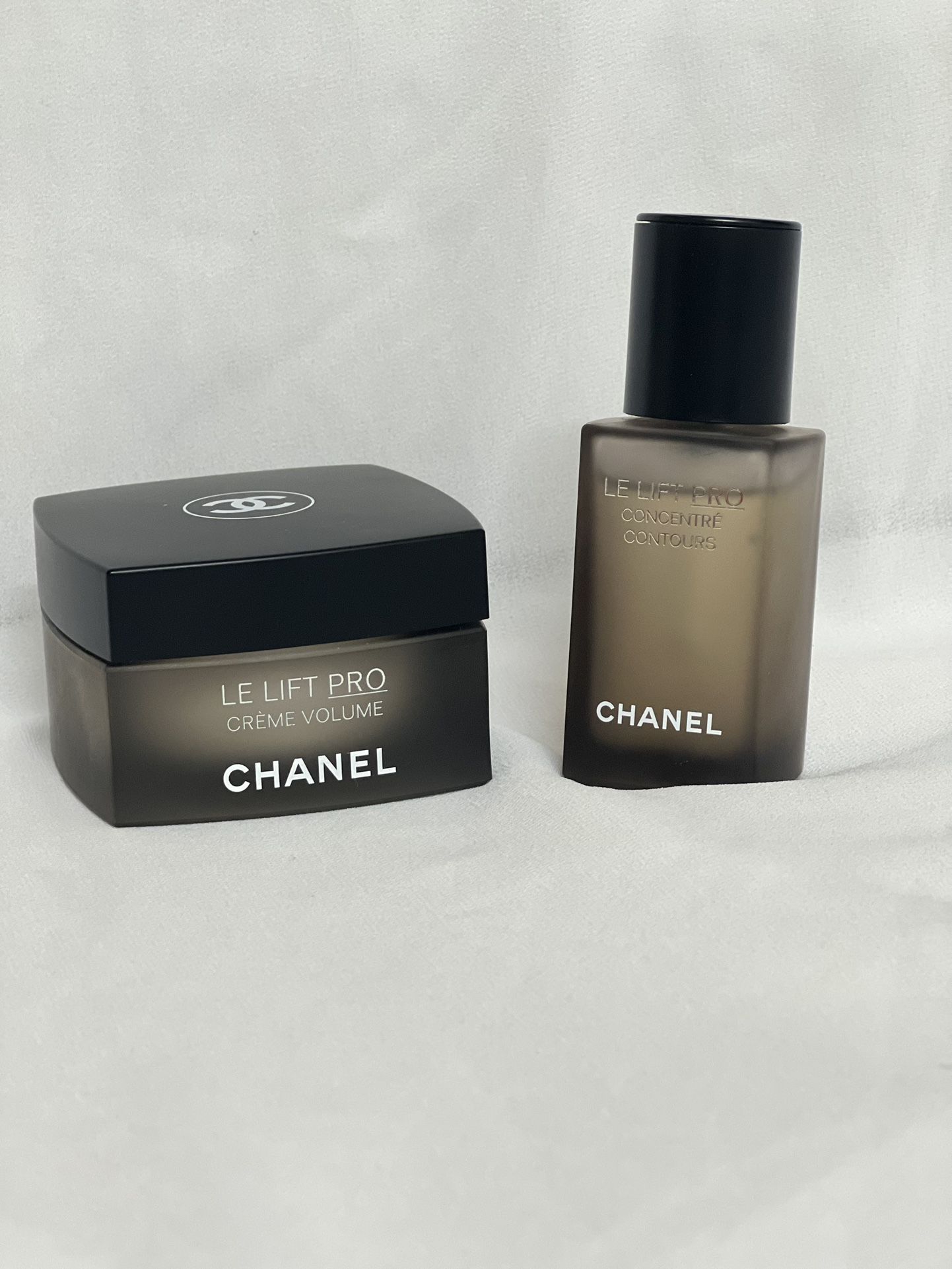 Chanel Le LIFT PRO for Sale in Queens, NY - OfferUp