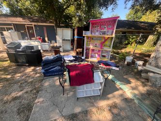 Yard sale Saturday & sunday  8/29 & 8/30