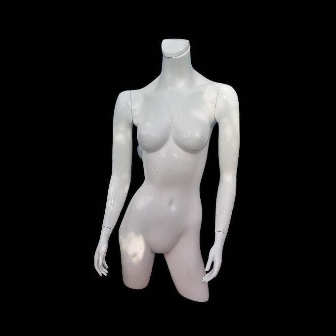 mannequin Female with base