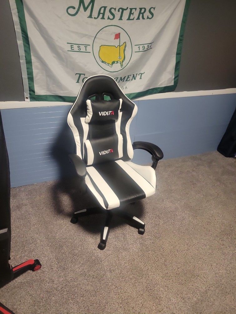 Vidita Gaming Chair