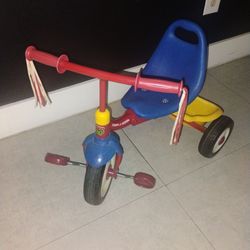 Tricicleta radio flyer de 3 ruedas para niños clásica
