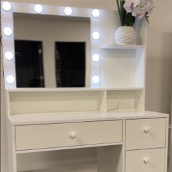 Makeup Vanity Desk New