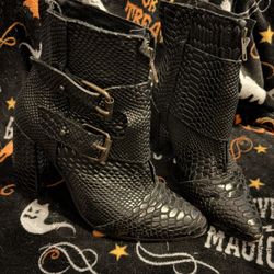 Freebird By Steven Real Leather Boots
