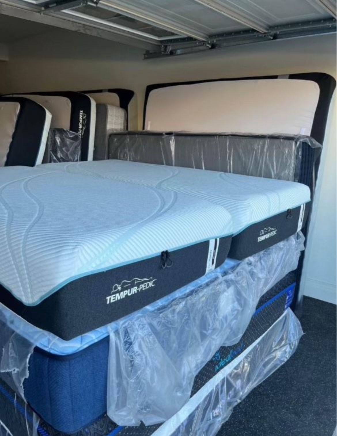 New Split King Mattress: Tempur-pedic Pro Adapt Medium Hybrid (Overstock Sale).