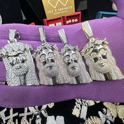 Jesus Pendant 
