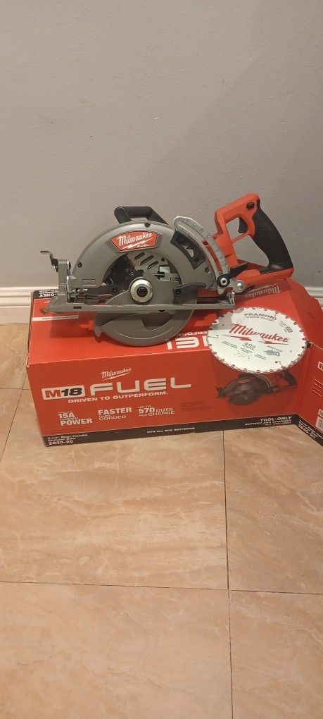 Milwaukee M18 Fuel Saw Only Tool New
