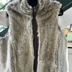 Weatherproof Faux Fur Reversible Vest Brown Large