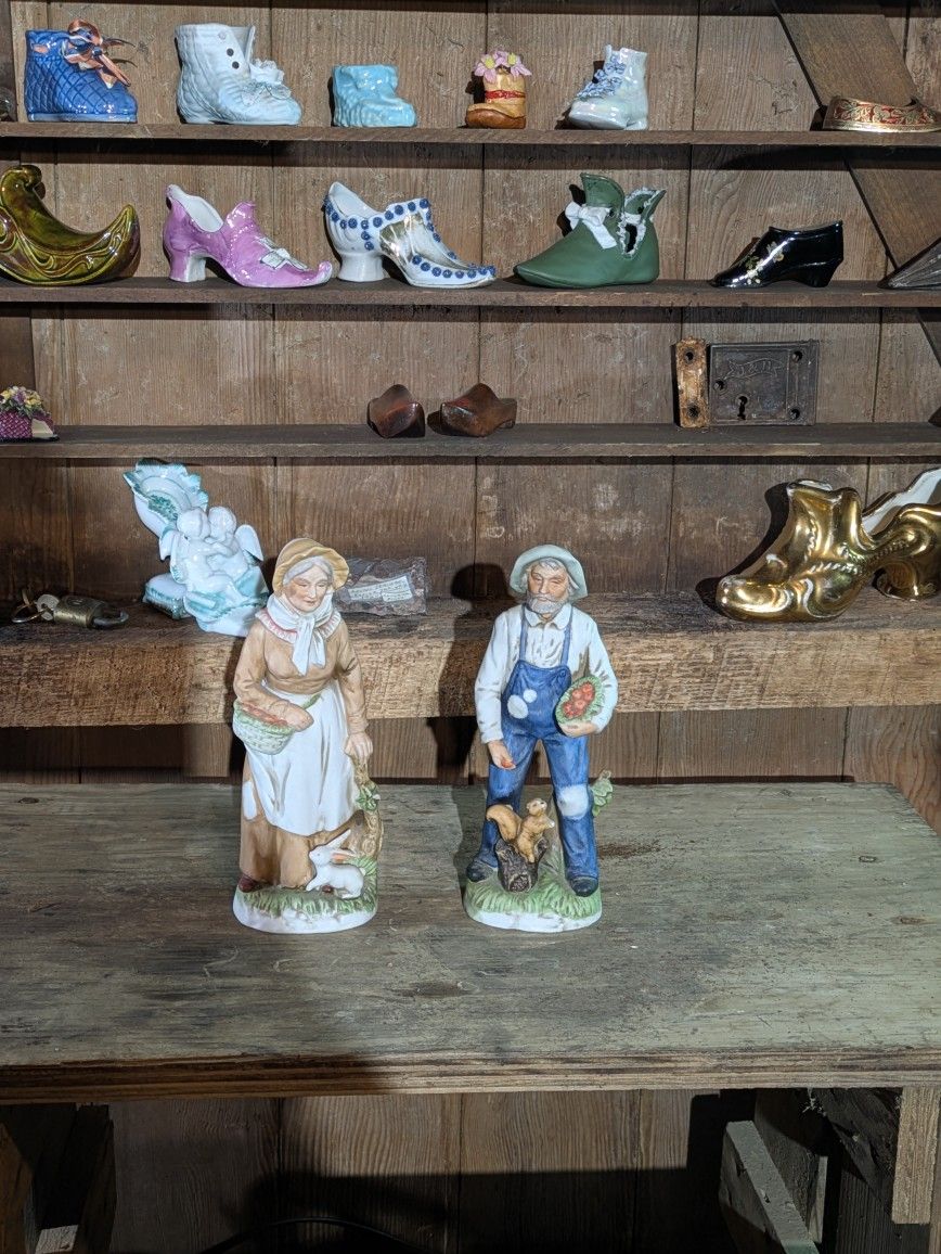 Vintage HOMCO #1409 PORCELAIN FIGURINES
