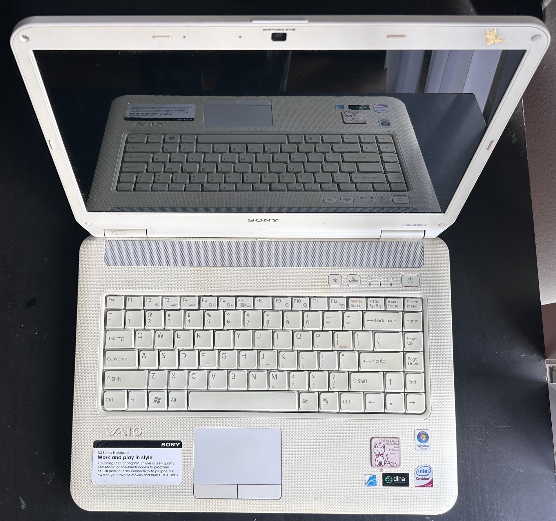 Sony Vaio VGN-NS150J 15" Laptop Core 2Duo T5800 4gbRam 240gb HDD Windows charger