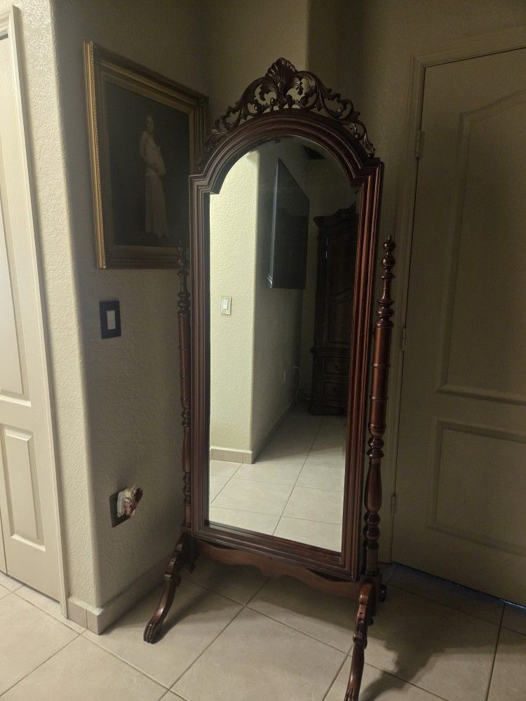 Full Length Antique Swivel Mirror