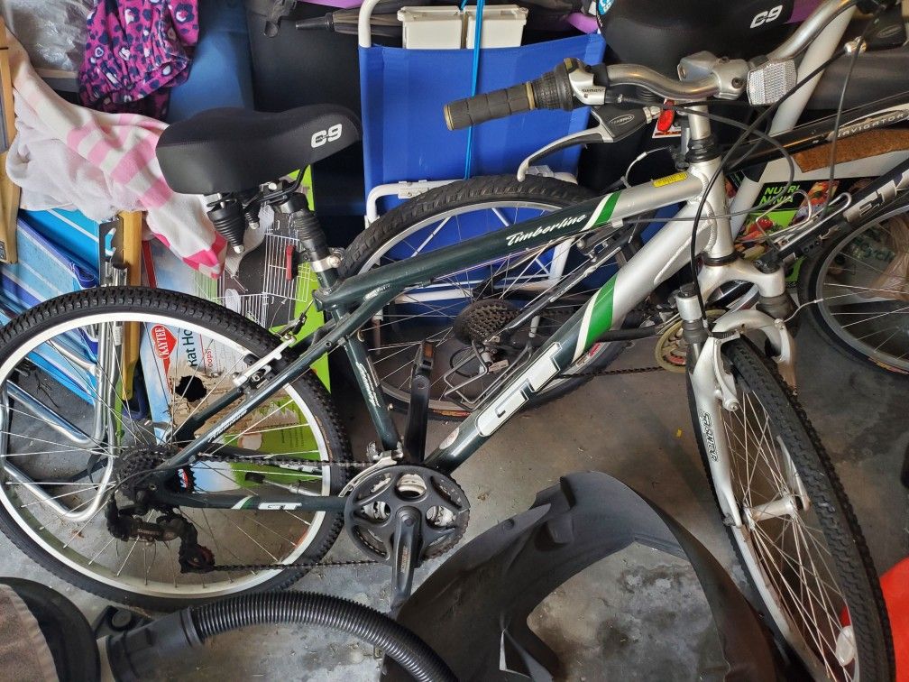 Mens Mountain Bike
