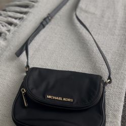 Michael Kors crossover purse