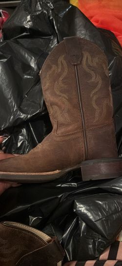 Cody James boots $55