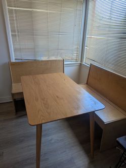 Solid Wood Booth Dining Set in Pine