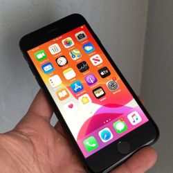 iPhone 8+ Plus. Like New And Unlocked!