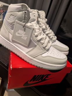 Air Jordan 1 high OG (Brand New)