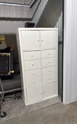 White Dresser With Drawers