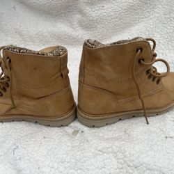 Cliffs by White Mountain Hope Boots, Women's Size  7 1/2 M, Natural