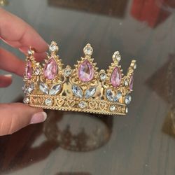Little Crown 