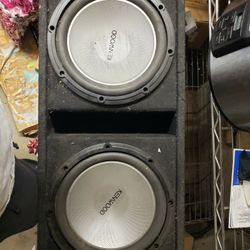 Dual 12" Kenwood Kickers