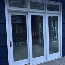 3 Panel Sliding Doors - Free, You Pick up 
