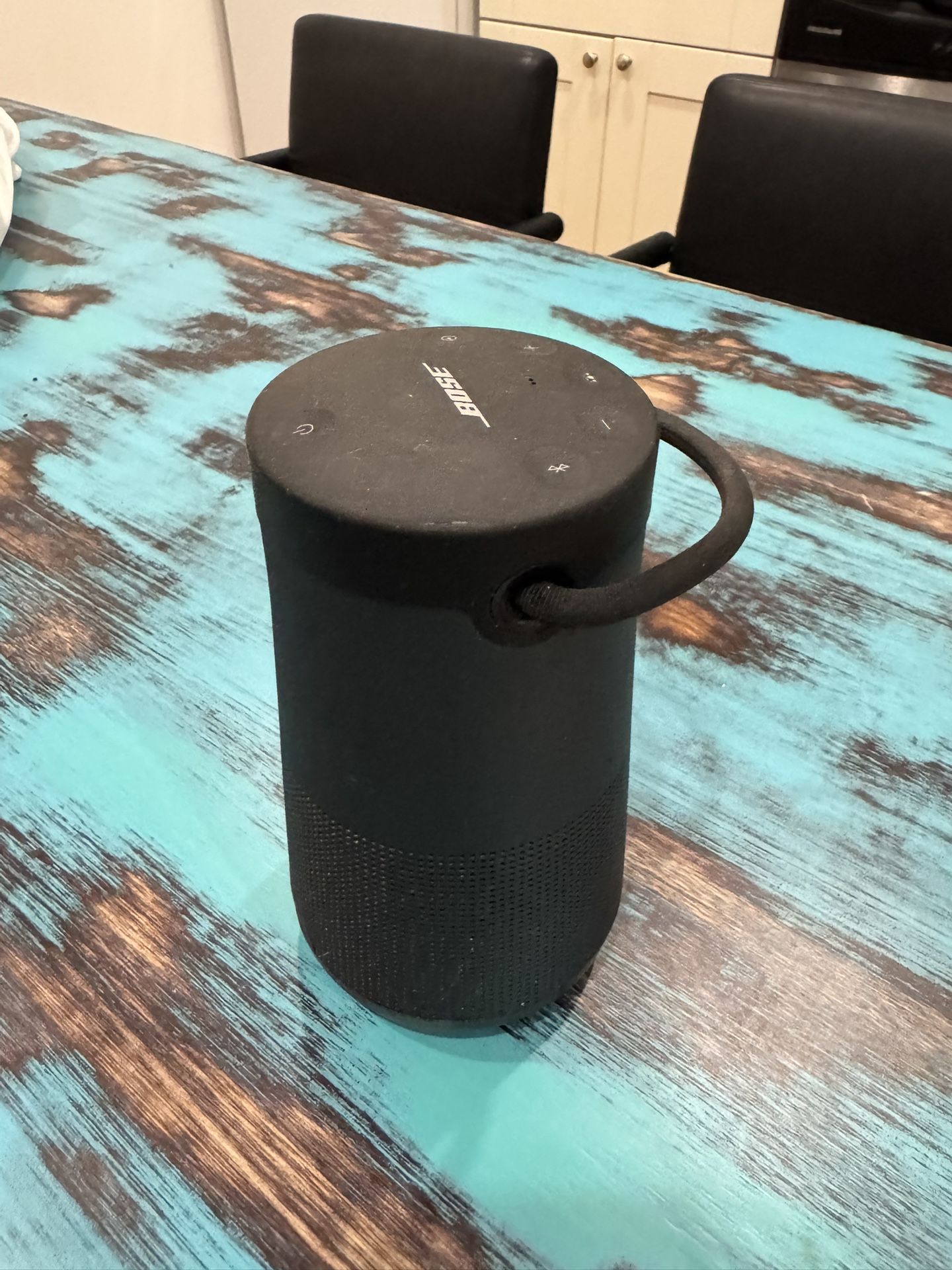 Bose Speaker Without Charger For Pickup Only