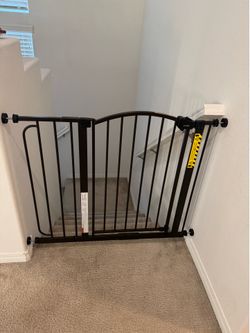 Child safety gate regalo