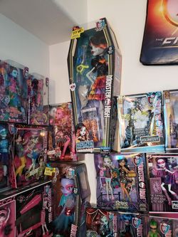 Monster High Valentines Pencils for Sale in Oakland, FL - OfferUp