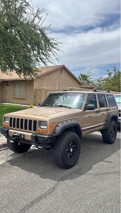 2000 Jeep Cherokee