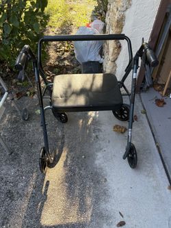 Walker/Crutches/Canes