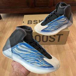 Yeezy QNTM BSKTBL ‘Frozen Blue’ - Size 9 