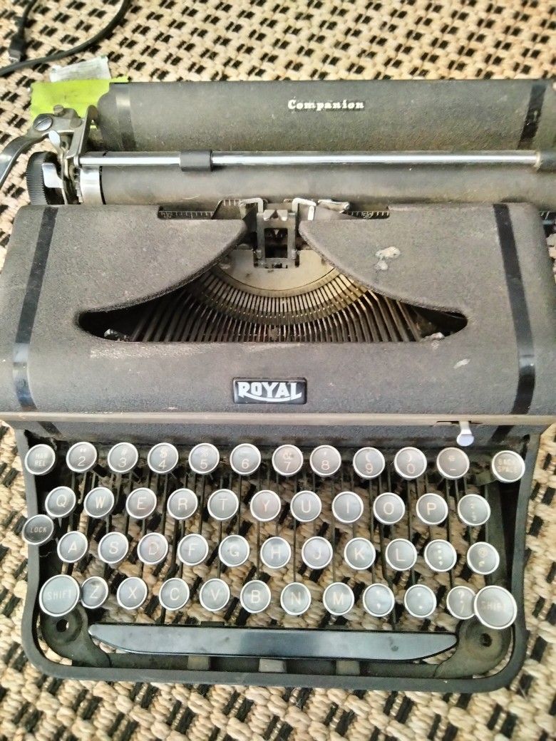 Antique 1940s Type Writers