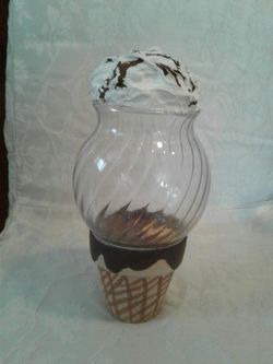 Candy dish