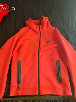 Red Nike Tech Fleece Size M