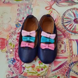 Gymboree Shoes size 6 New