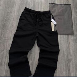 essential sweat pants open hem black