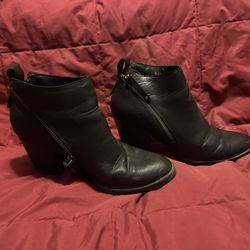Black Boots - Size 6.5