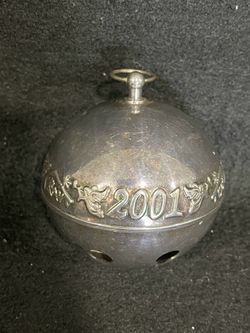 2001 wallace silverplate sleigh bell