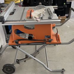 RIDGID R4510 10” Table Saw with Folding Stand – Works Great