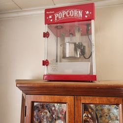 Westbend Popcorn Machine 🍿 
