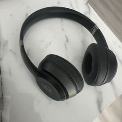 Beats Solo Headphones 